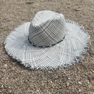 THE STRAW GREY